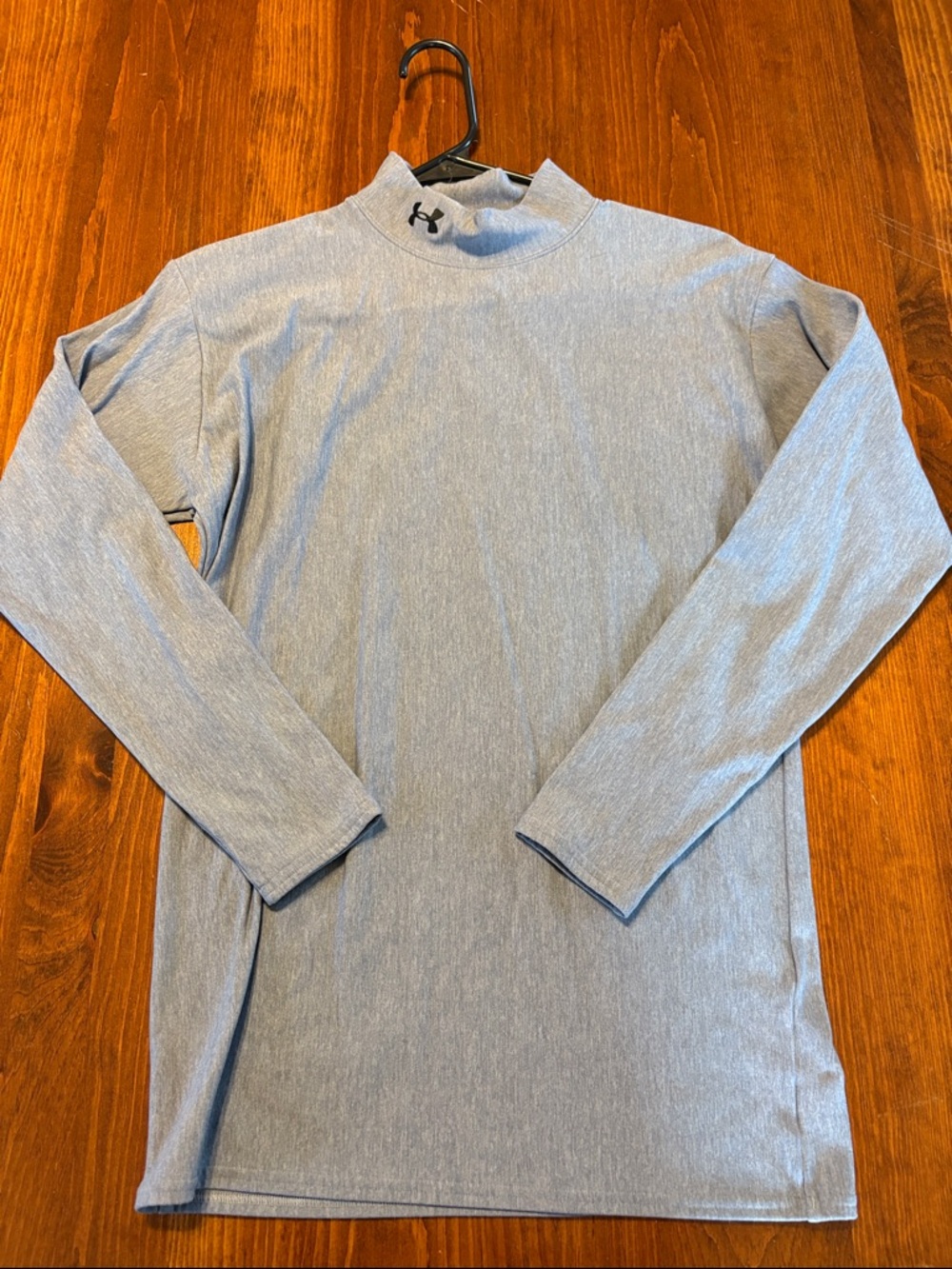 Under Armour Men’s Heather Light Blue Long-Sleeve Mock Neck